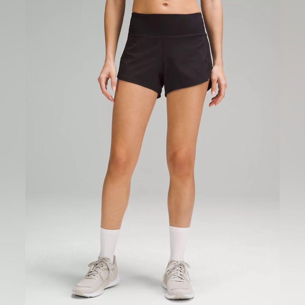 NWT Lululemon Speed Up Mid-Rise Lined Short 4"